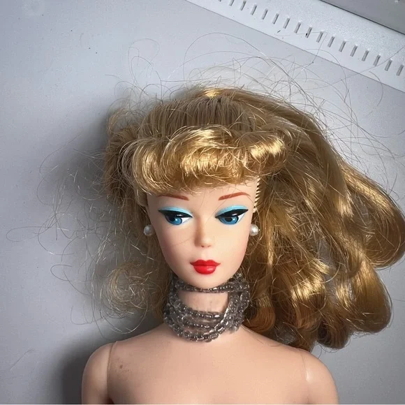 Barbie Doll Brunette 1958 Ponytail Reproduction 1993 Black Dress - Picture 5 of 10